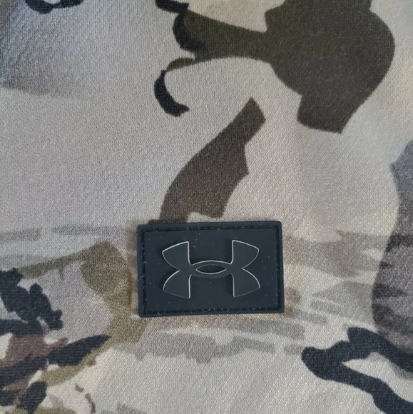 Under Armour Rut Fleece Hunting Vest Hoodie Barren Camouflage - Picture 9 of 9